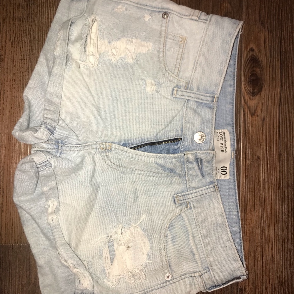 Light wash jean shorts